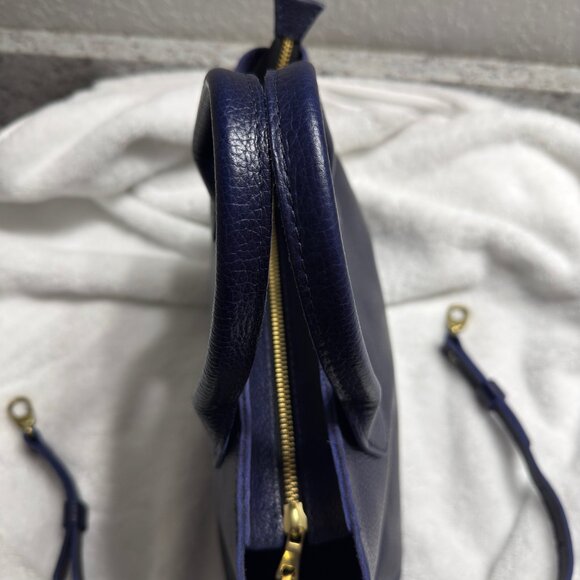 Portland Leather Large Premium Raindrop with zipper.  Cobalt. - Picture 3 of 7